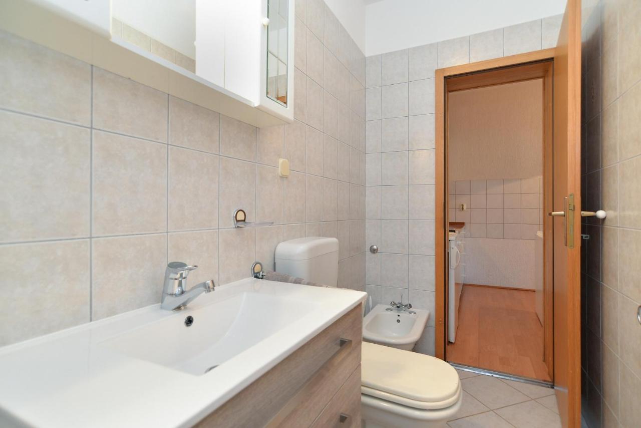 Apartments Vrcevan 811 Medolino Esterno foto