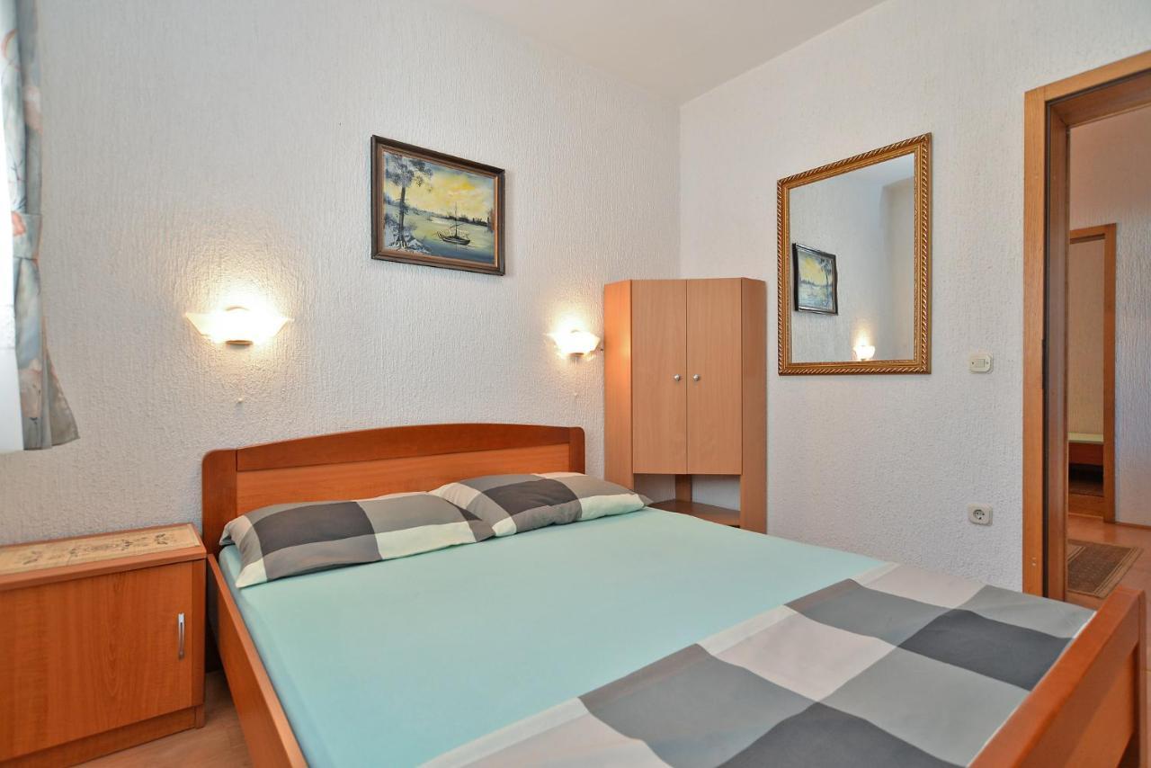 Apartments Vrcevan 811 Medolino Esterno foto