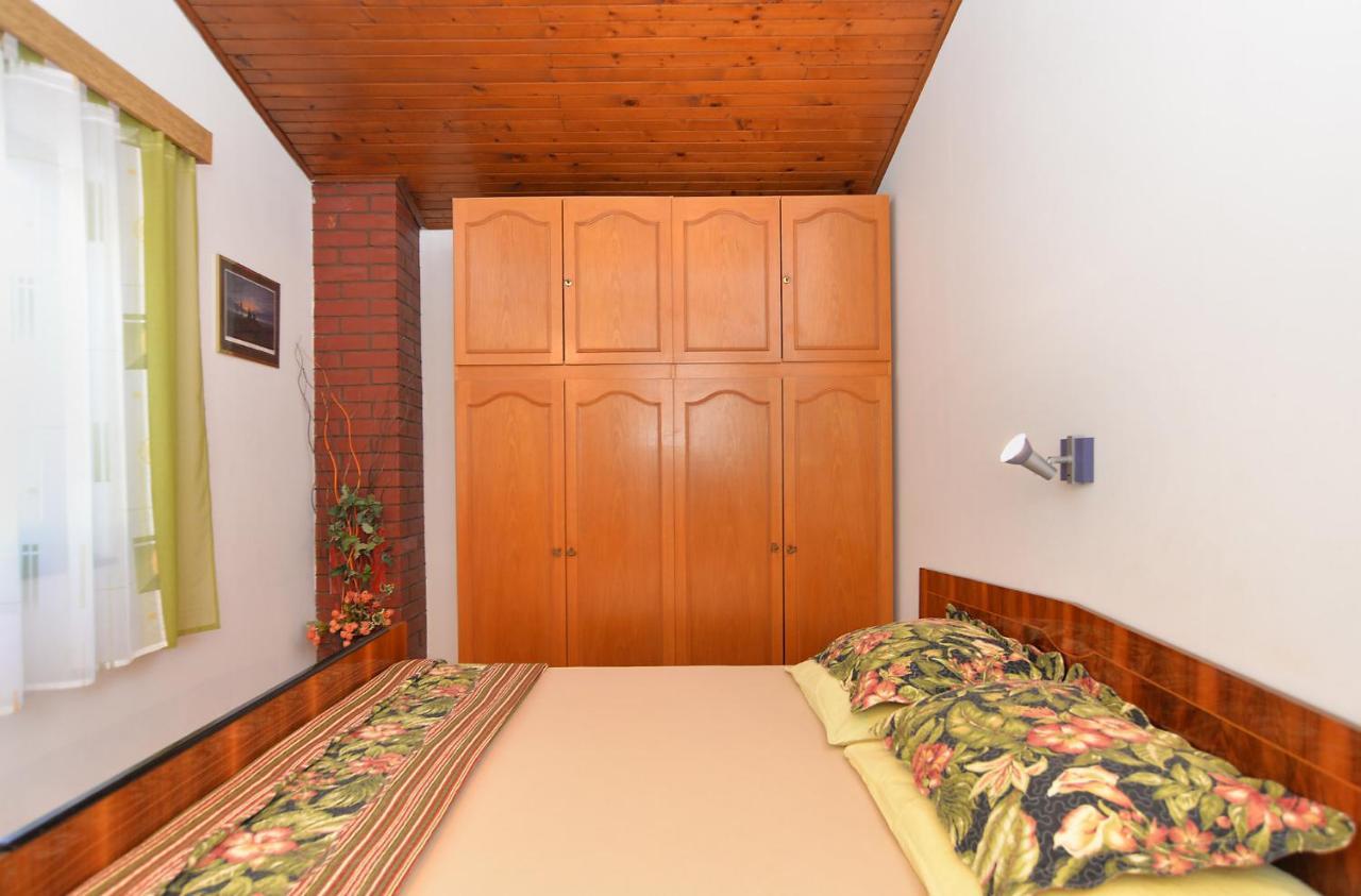 Apartments Vrcevan 811 Medolino Esterno foto